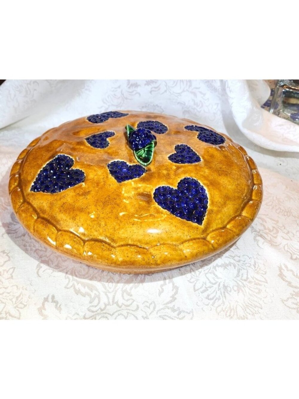 Vintage Ceramic Pie Carrier With Lid 11" Diameter Berry Heart Design Hand-Glazed